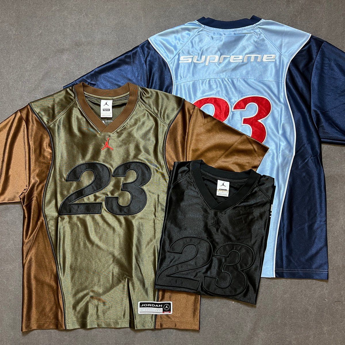 3EBB4461-63A6-4F8D-8B5D-