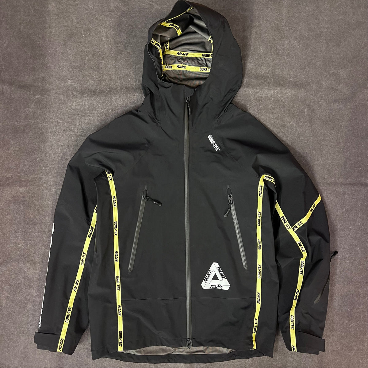 新品未使用 palace gore-tex jacket XL 65B8C447-F9E0-4487-A3E6-