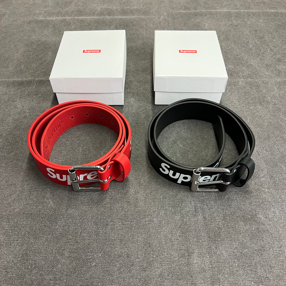 SUPREME REPEAT LEATHER BELT SS23 – Trade Point_HK