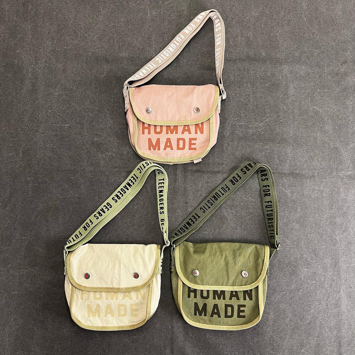 HUMAN MADE TOOL BAG SMALL