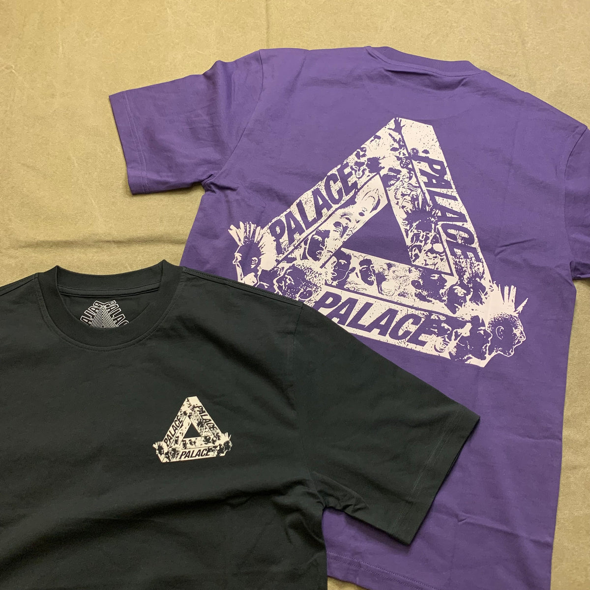 PALACE SKATEBOARDS TRI-HEADS T-SHIRT