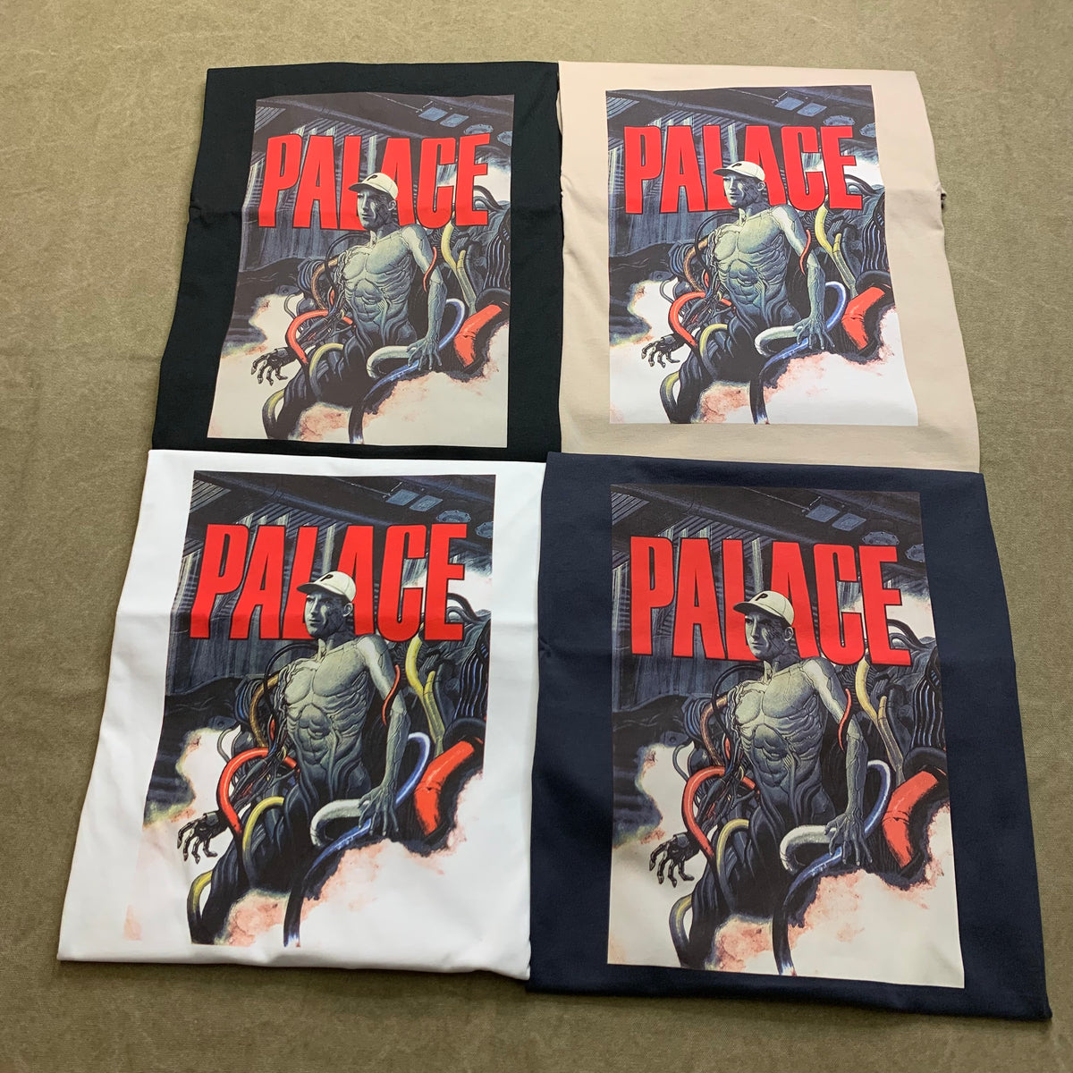 PALACE SKATEBOARDS MANGAS T-SHIRT – Trade Point_HK