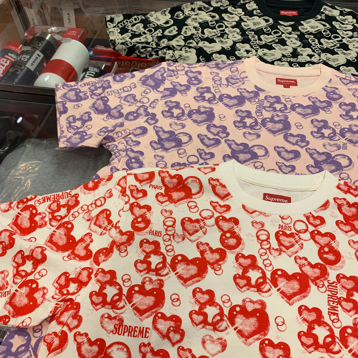 SUPREME HEART S/S TOP