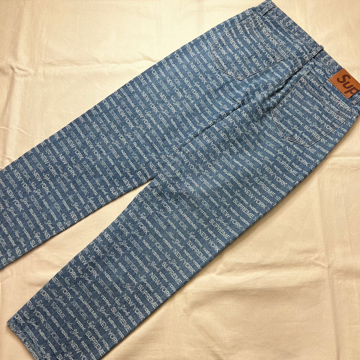 SUPREME MULTI TYPE JACQUARD DENIM REGULAR JEAN – Trade Point_HK