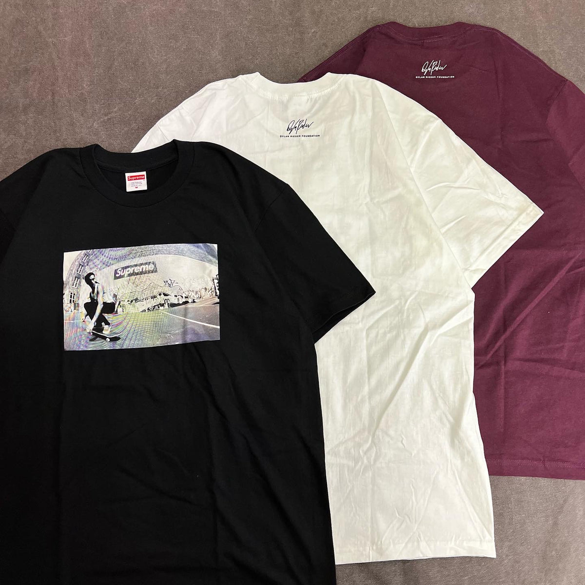 SUPREME DYLAN TEE – Trade Point_HK