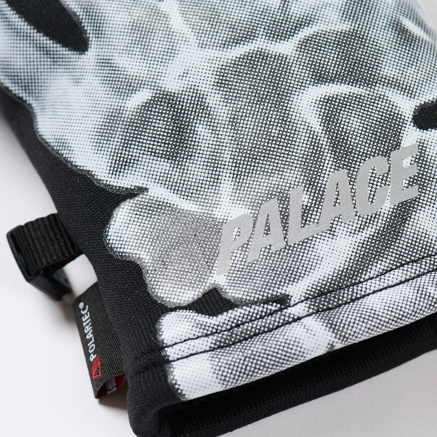 PALACE POLARTEC® BONEY GLOVES – Trade Point_HK