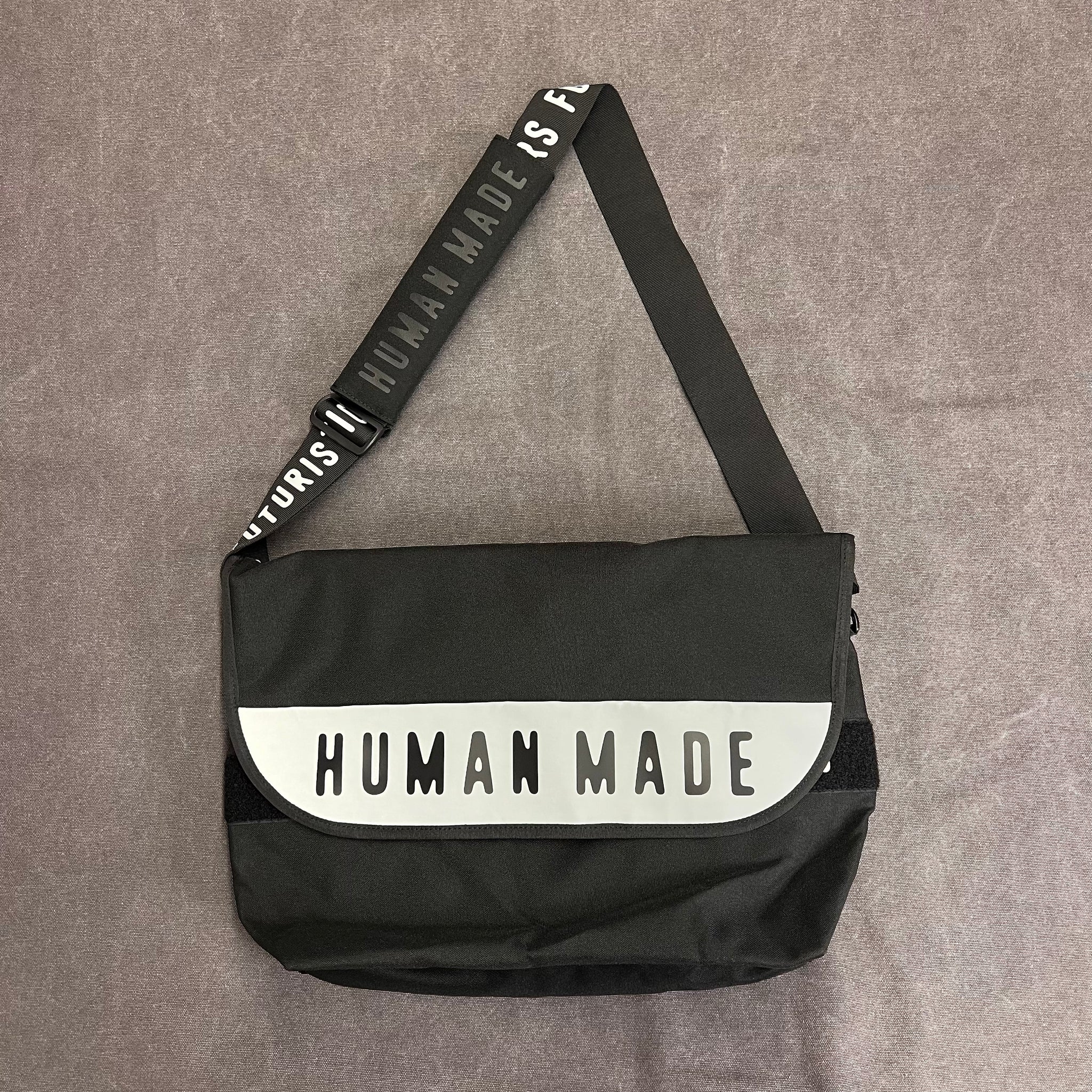 HUMAN MADE MESSENGER BAG LARGE