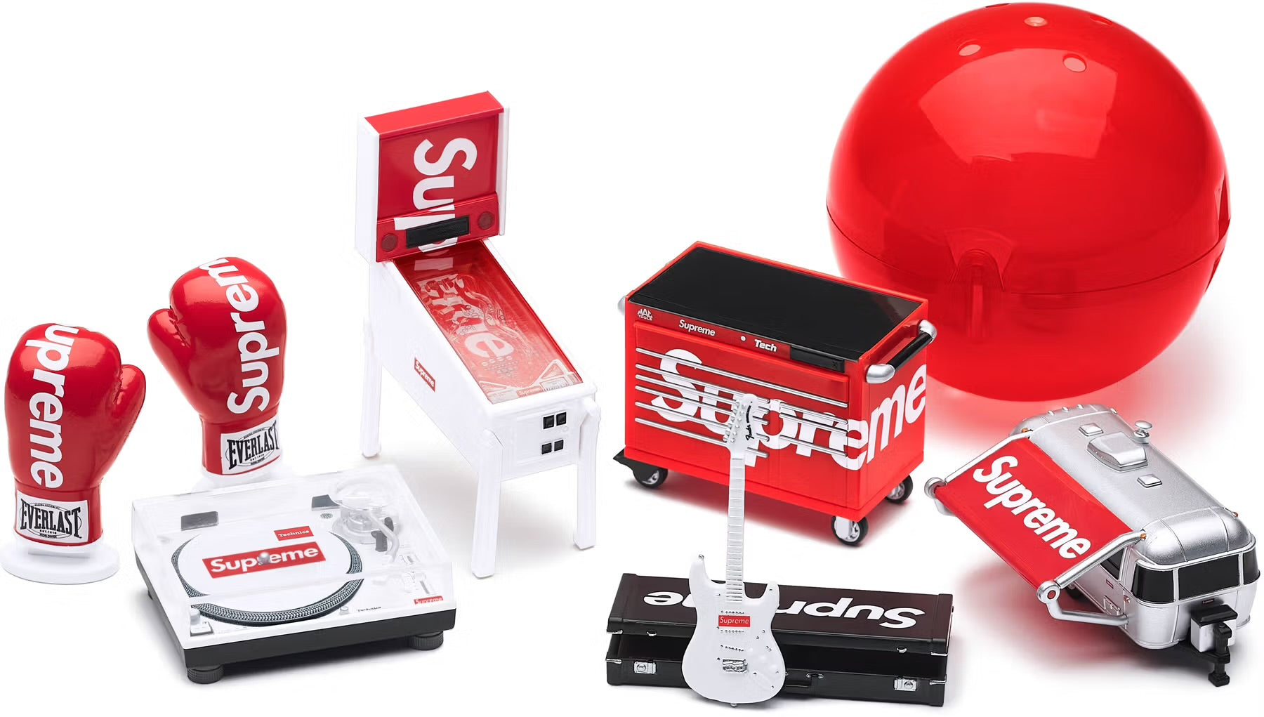 SUPREME BANDAI GASHAPON