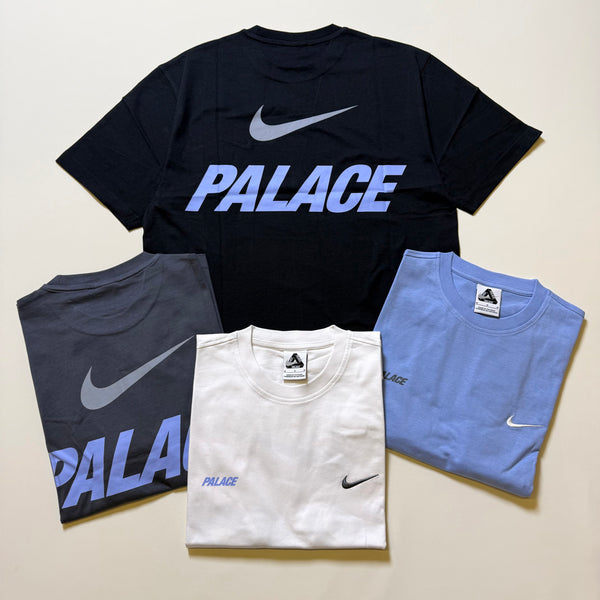PALACE NIKE FONT SWOOSH T-SHIRT