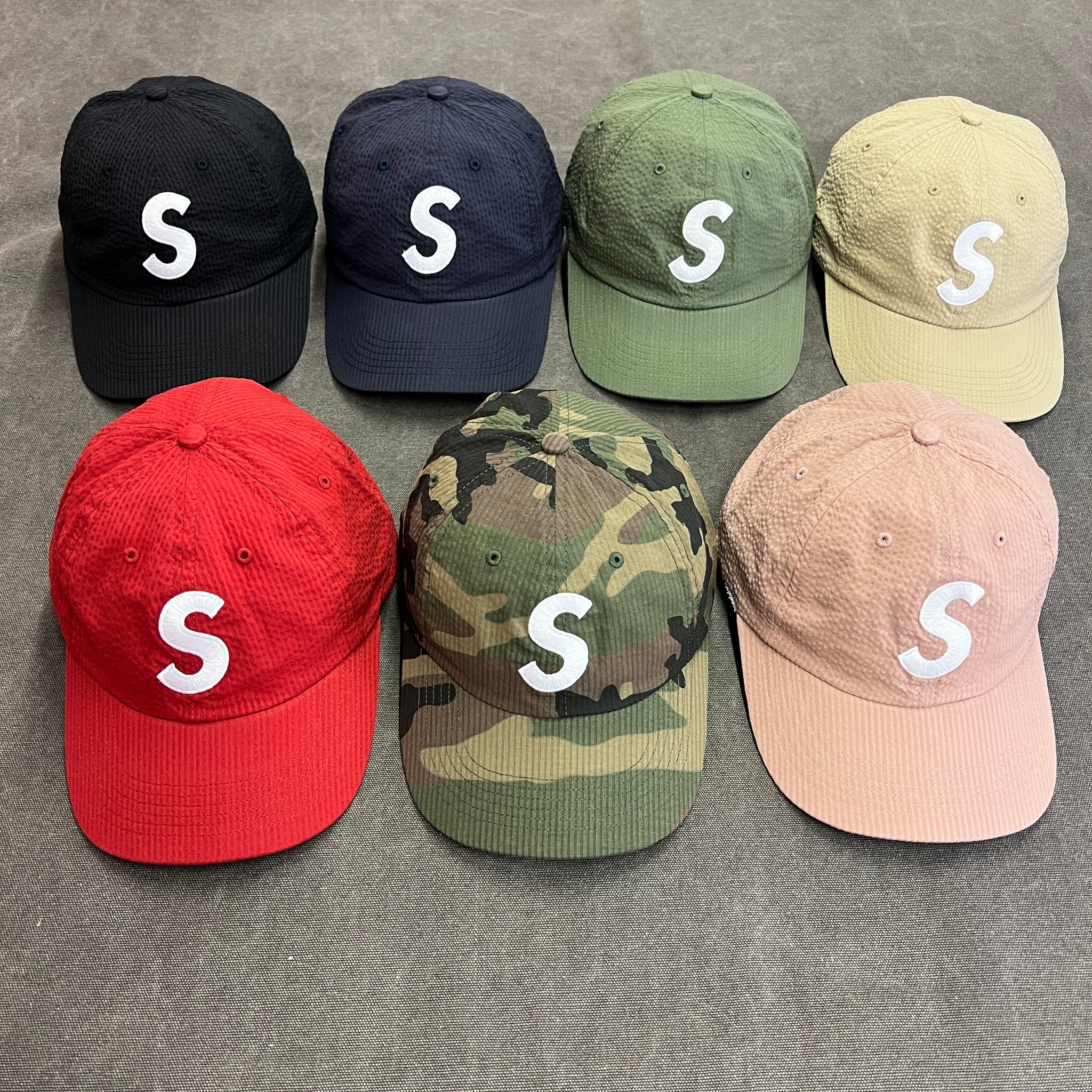 SUPREME SEERSUCKER S LOGO 6 PANEL – Trade Point_HK