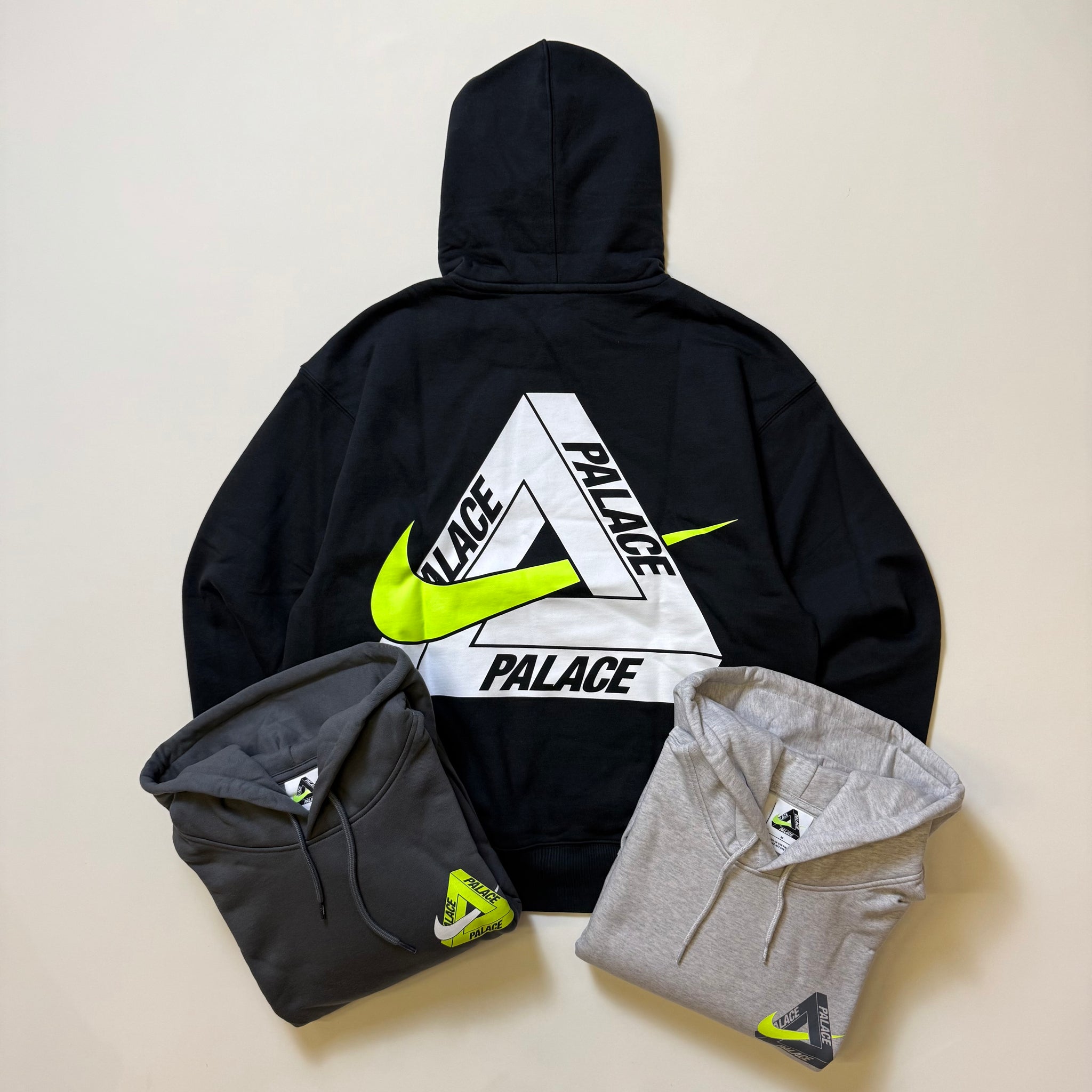 PALACE NIKE TRI SWOOSH HOOD