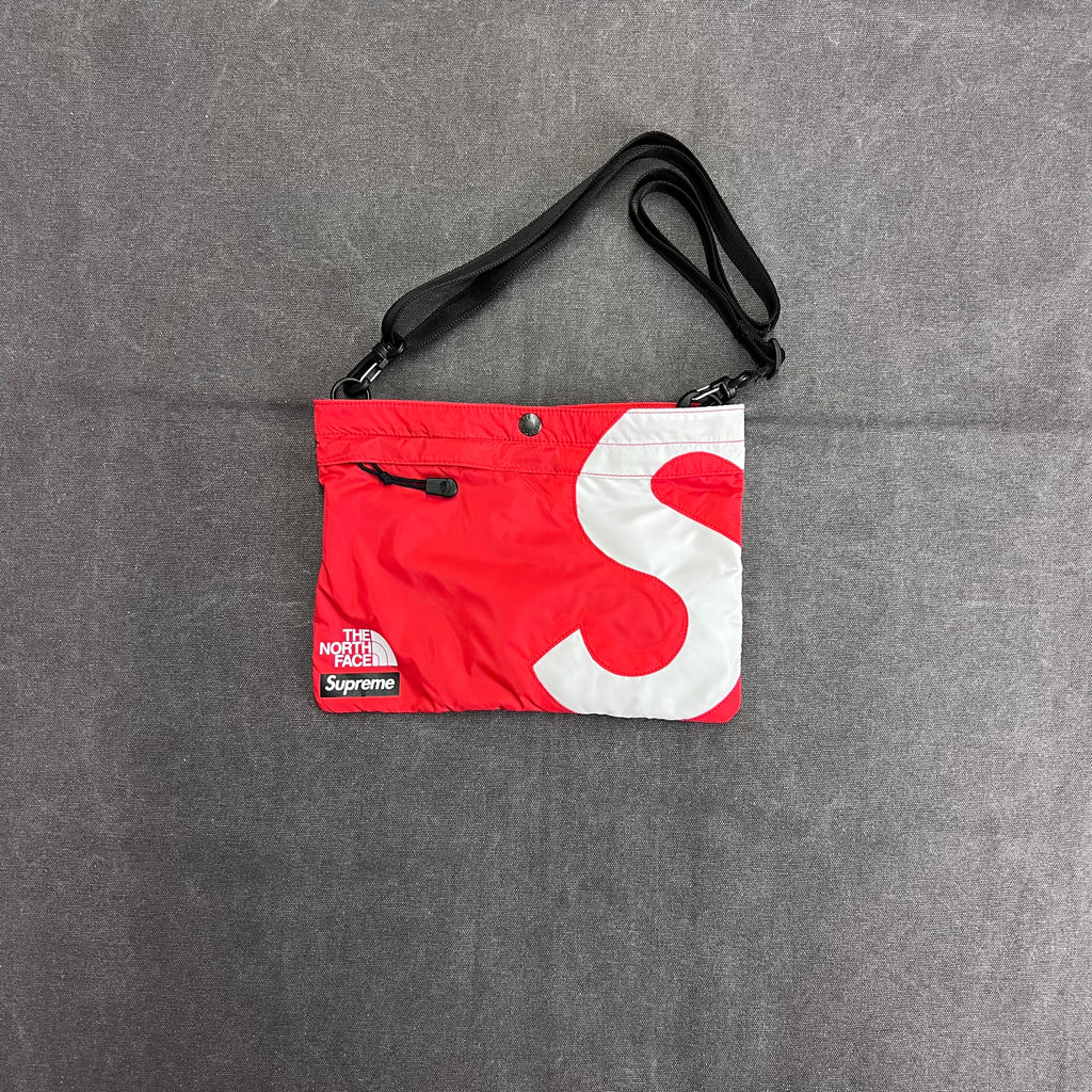 SUPREME THE NORTH FACE S LOGO SHOULDER BAG – Trade Point_HK