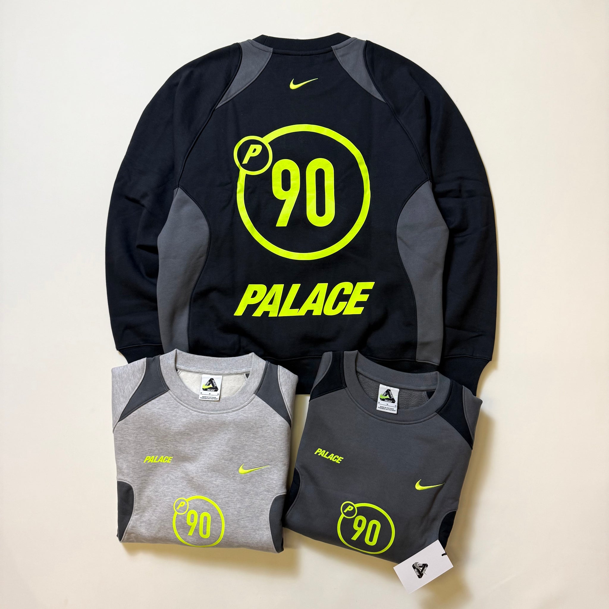 PALACE NIKE TOTAL P90 CREW