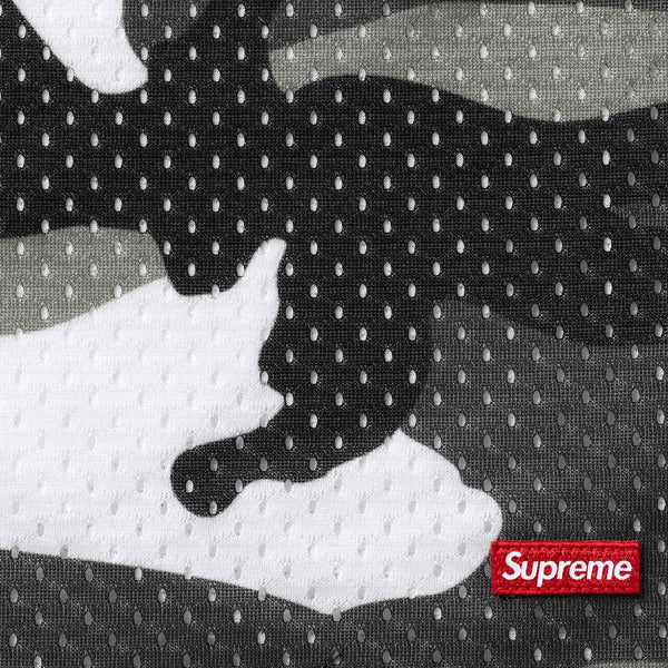 SUPREME SMALL BOX BAGGY MESH SHORT SS26