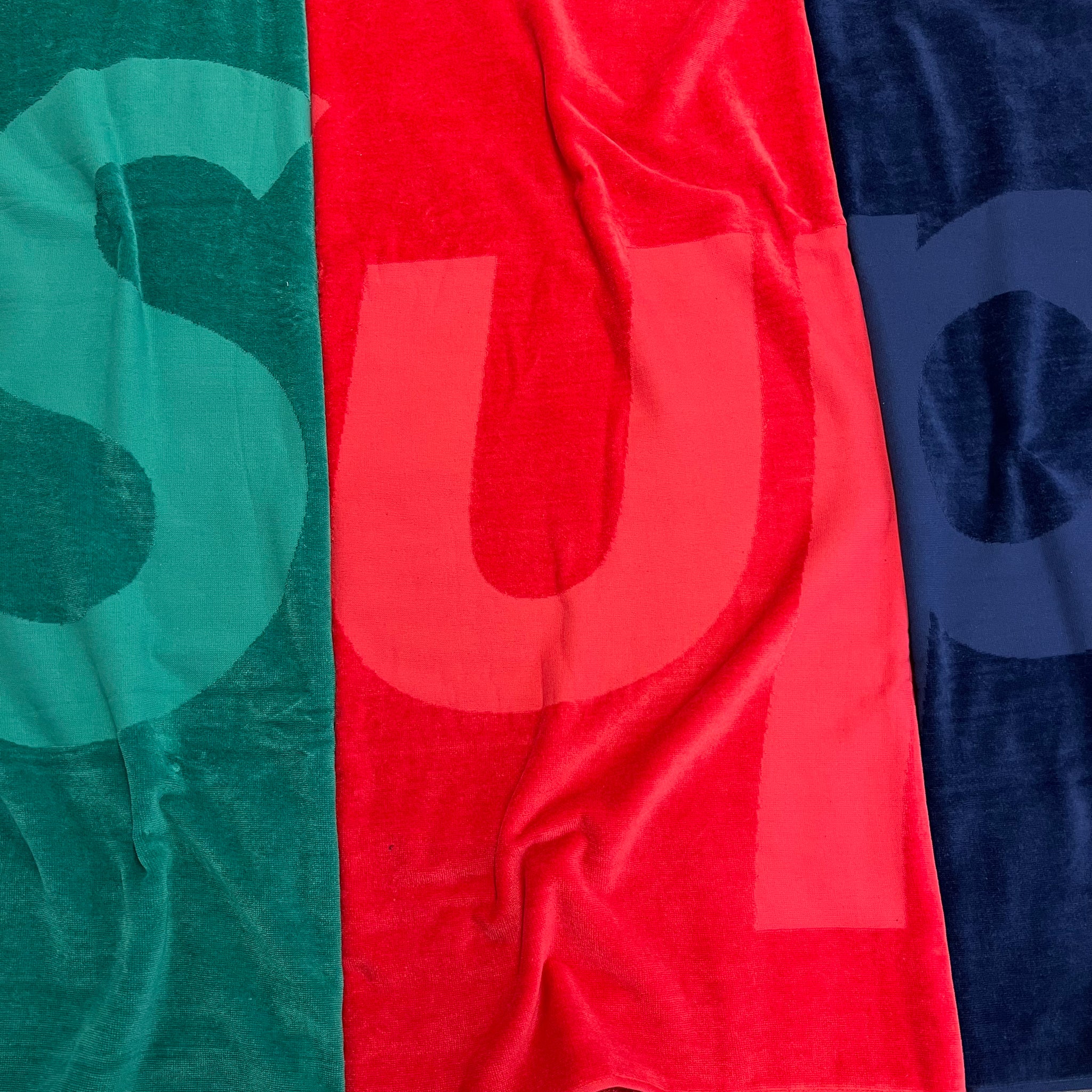 SUPREME TONAL LOGO TOWEL – Trade Point_HK SUPREME TONAL LOGO TOWEL – Trade Point_HK