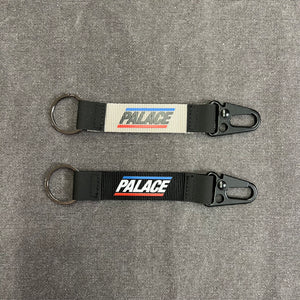 PALACE SKATEBOARDS BASICALLY A BELT CLIP