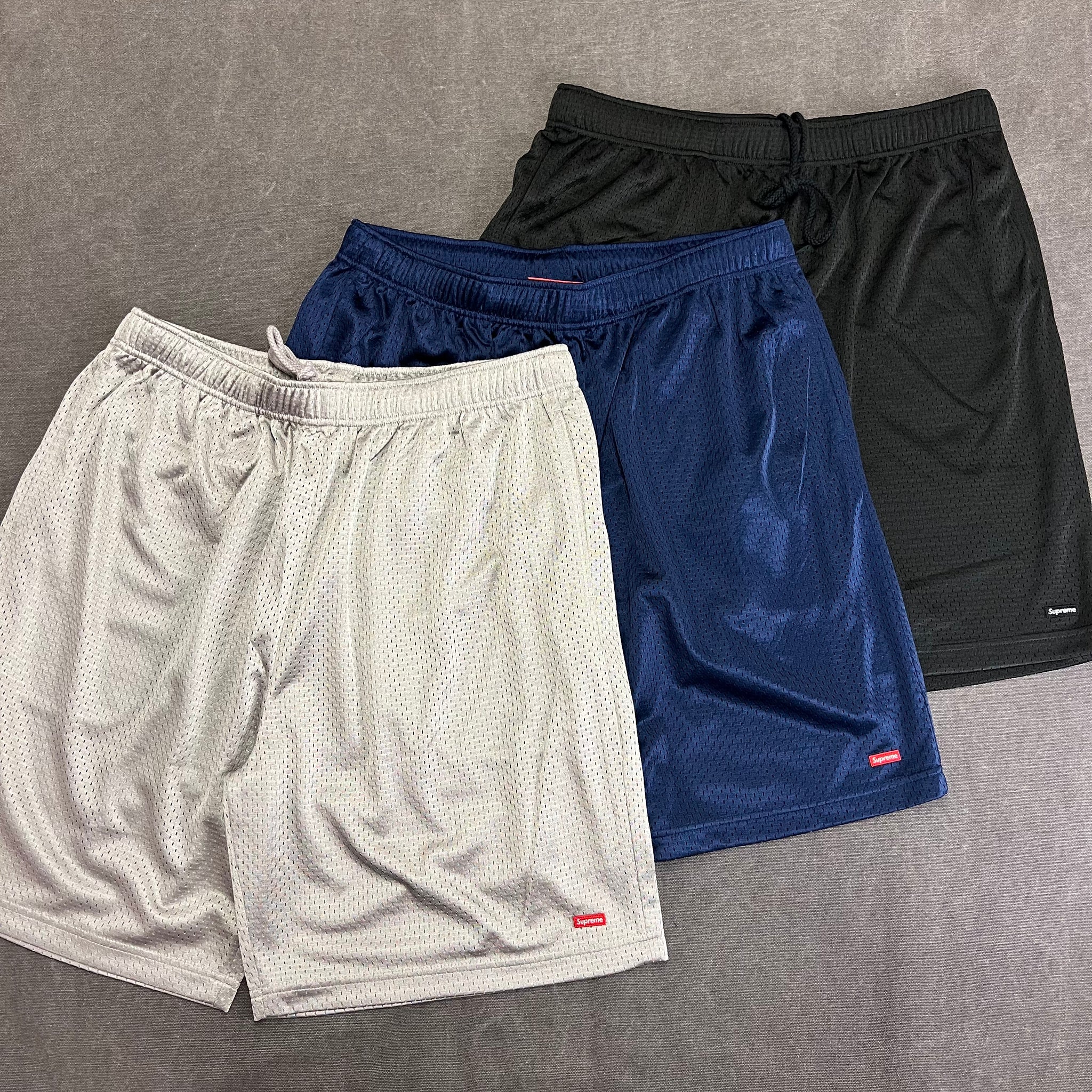 SUPREME SMALL BOX BAGGY MESH SHORT – Trade Point_HK