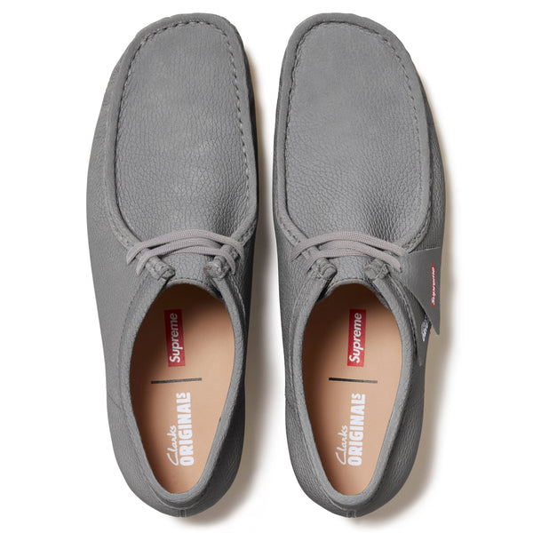 SUPREME CLARKS ORIGINALS REFLECTIVE WALLABEE