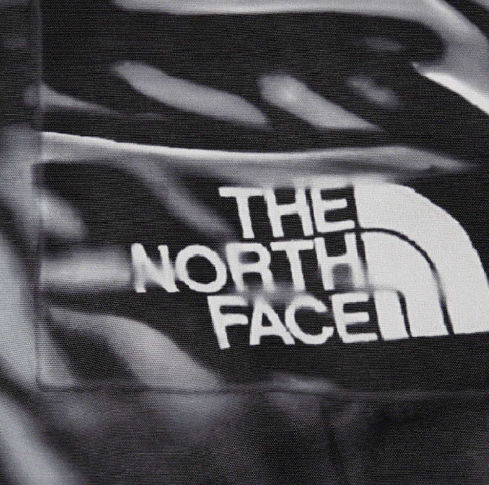 Supreme x The North Face Shell Tape Seam Jacket Black/Gray Size M
