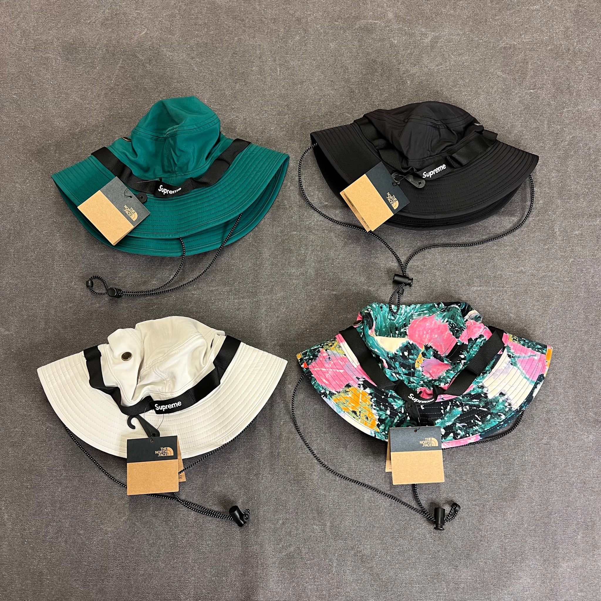 Print Bucket Flowers Supreme X North Face Bucket Hat Supreme X The