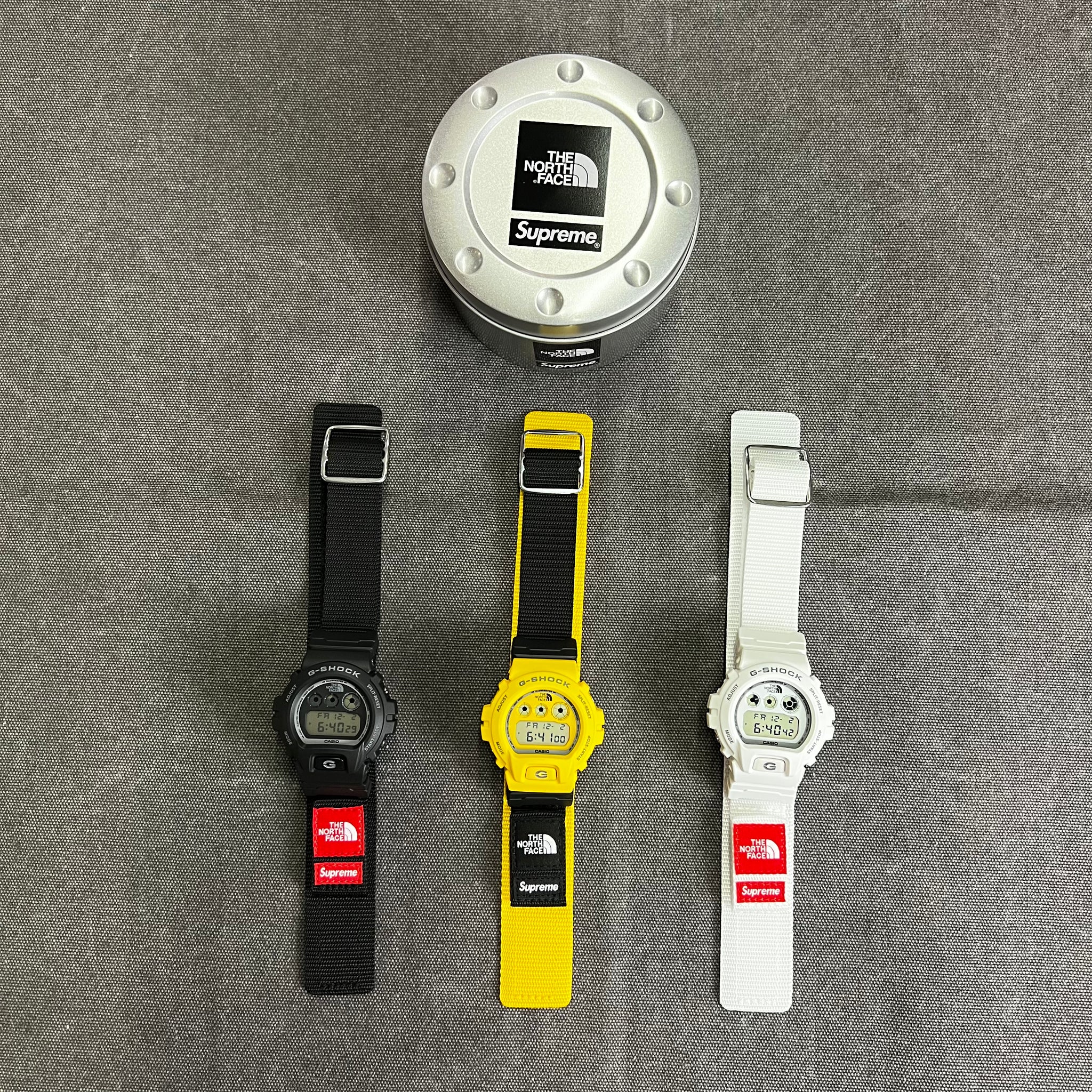 SUPREME THE NORTH FACE G-SHOCK WATCH