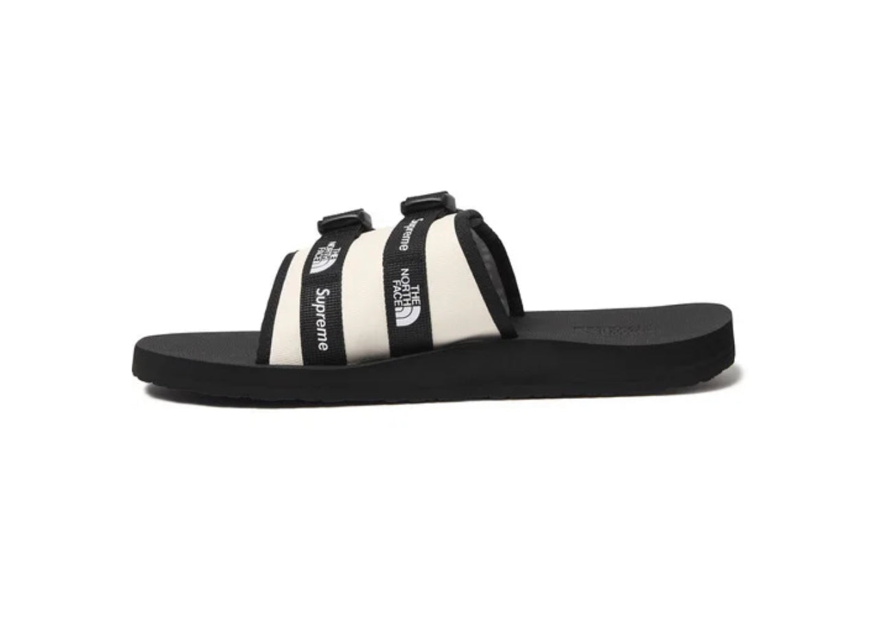 Supreme × The North Face Trekking Sandal Supreme The North Face Trekking Sandal (SS22) - $88