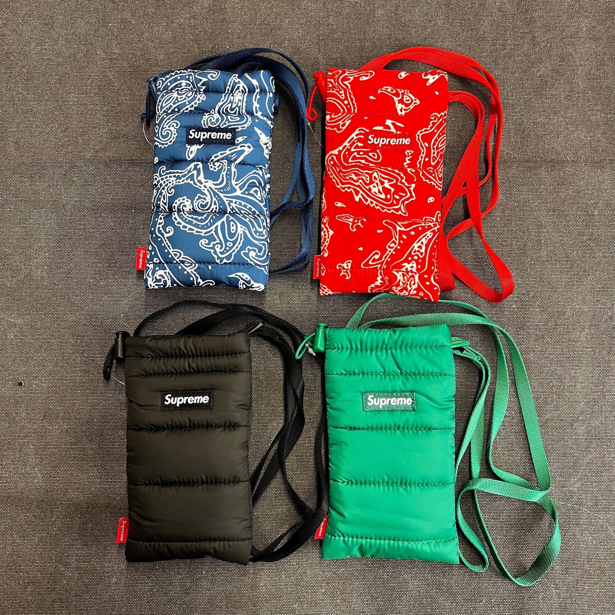 SUPREME PUFFER NECK POUCH – Trade Point_HK