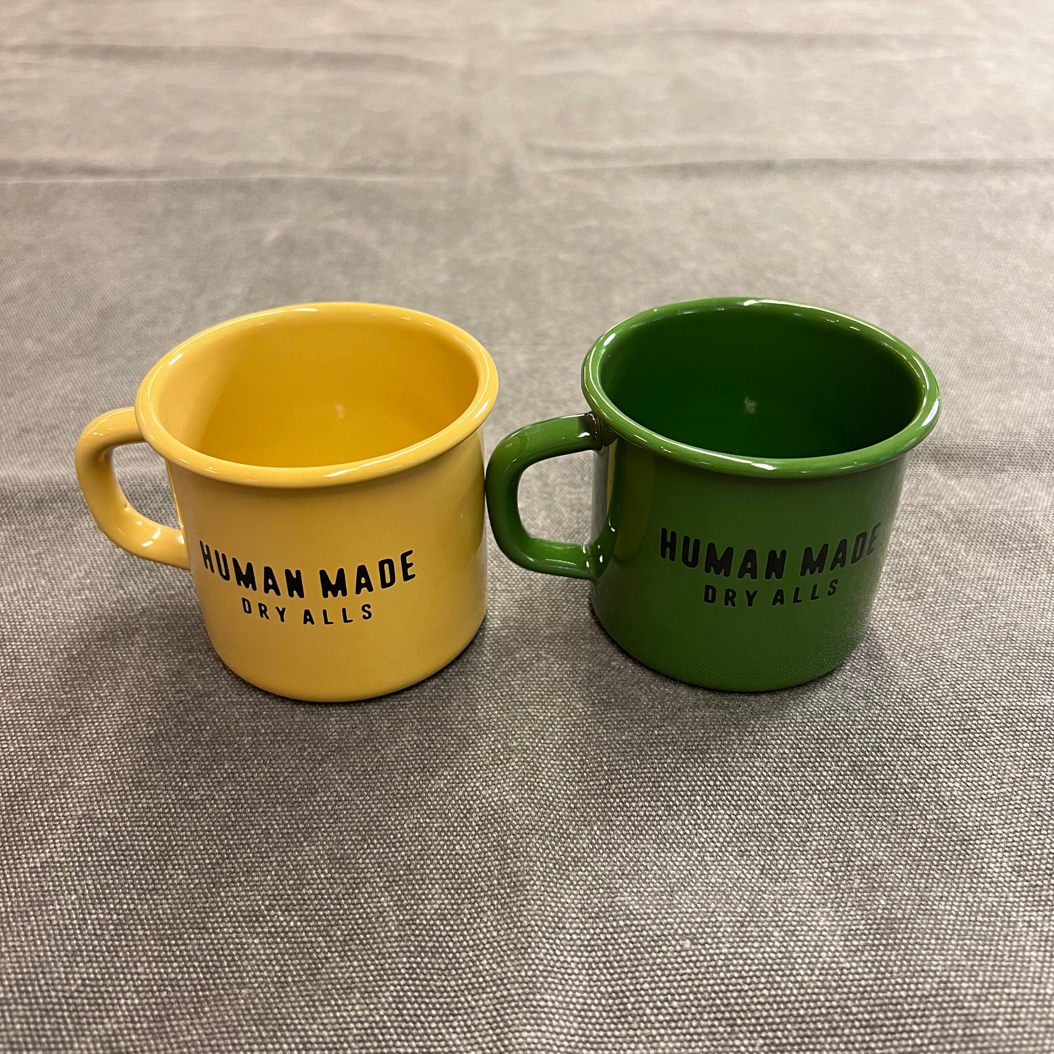 HUMAN MADE - HUMAN MADE ENAMEL MUG 2個セット HumanMade ENAMEL MUG 2色2セット マグカップ